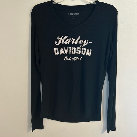 Harley-Davidson Tops - Women’s Harley Davidson Black Long sleeve V-Neck Top. Lightweight Size Small